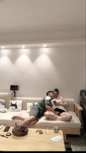 拿下公司的保洁大姨